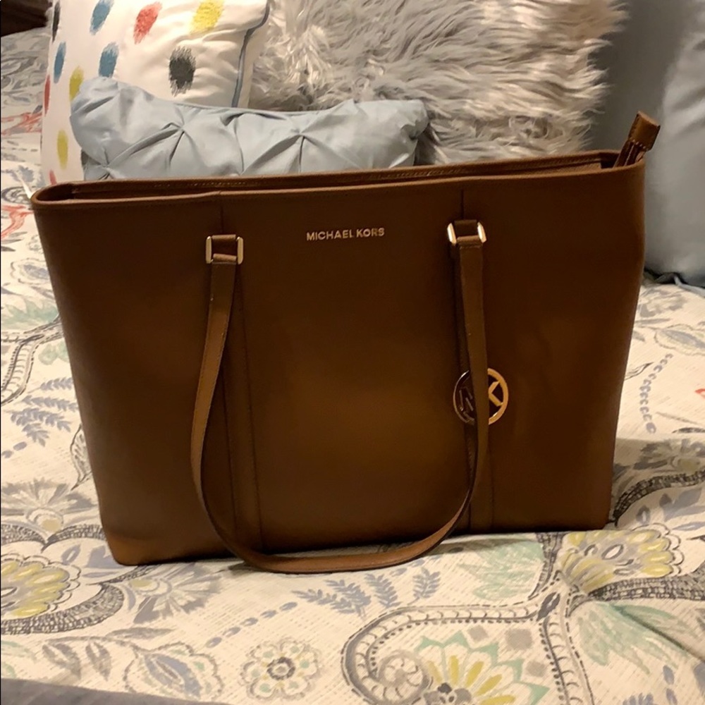 Michael Kors purse
